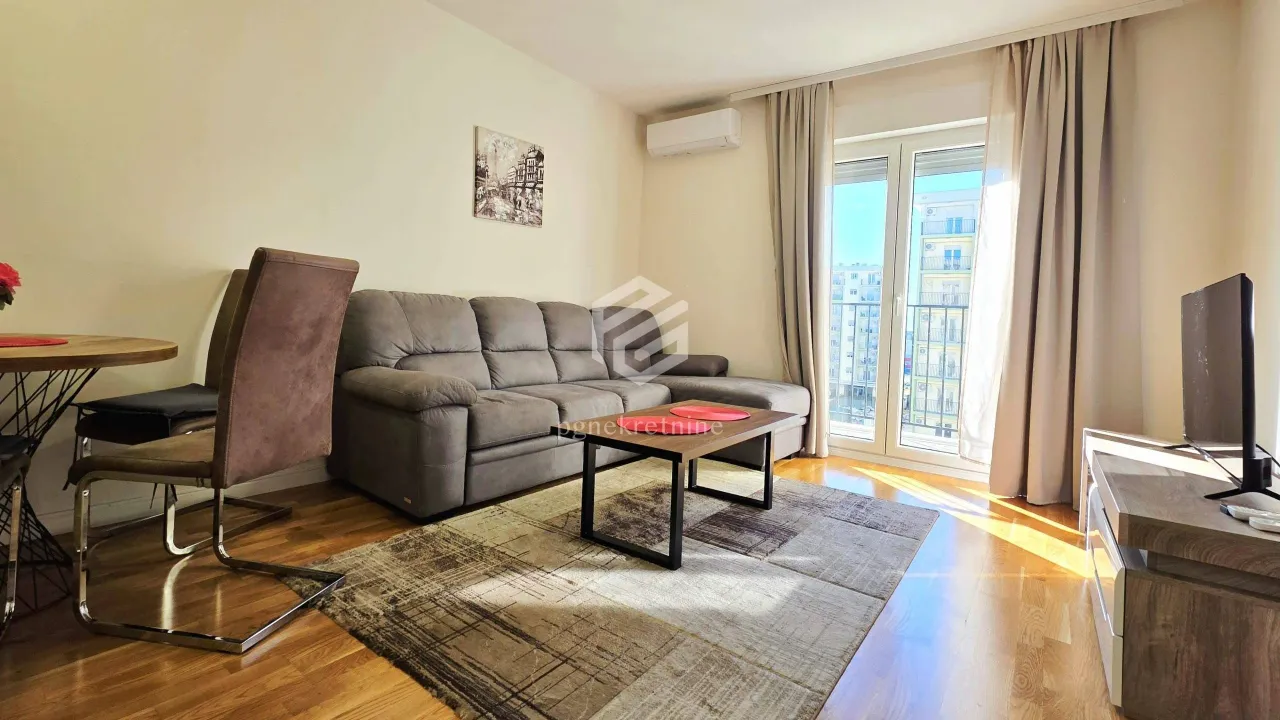Rent, one bedroom apartment, 41m², Pobrežje, Podgorica