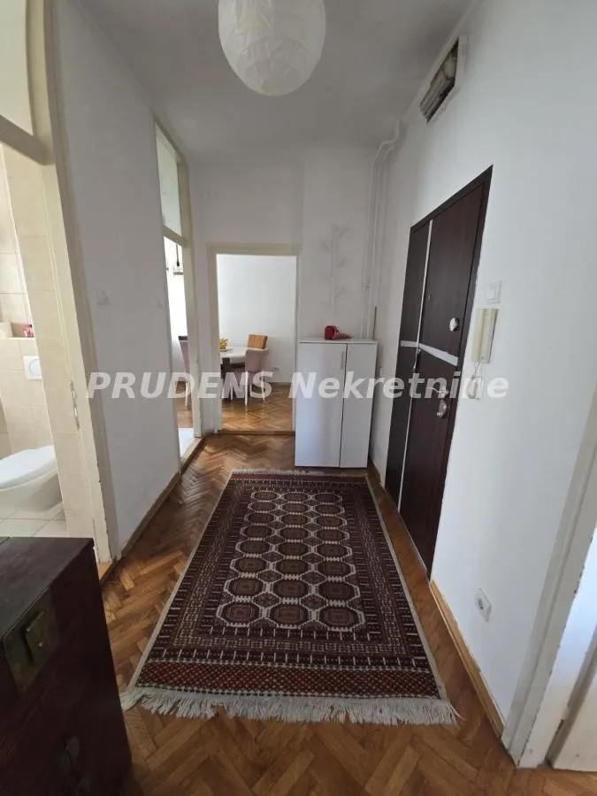 Sale, two bedroom apartment, 66m², Obilićev Venac, Beograd