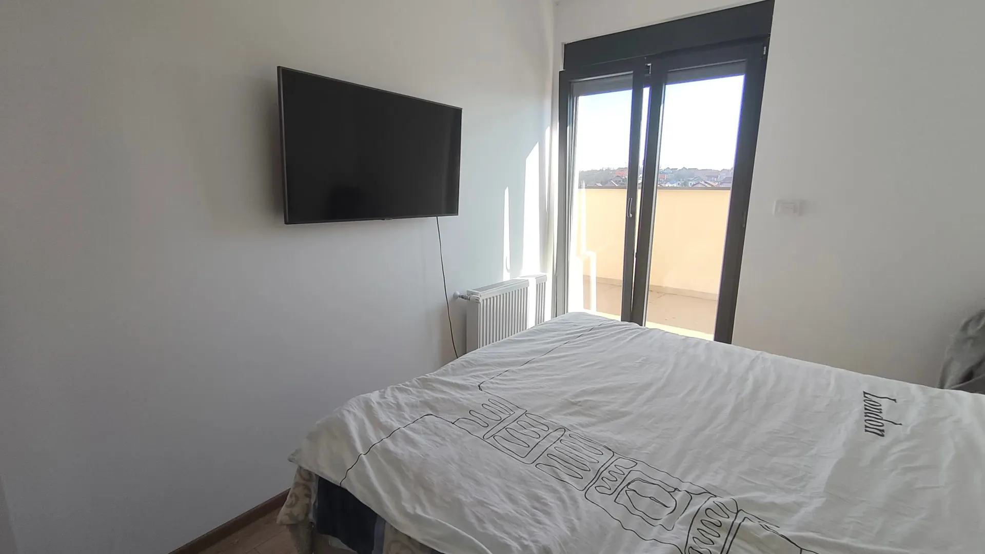 Prodaja, dvosoban stan, 78m², Lagator, Loznica