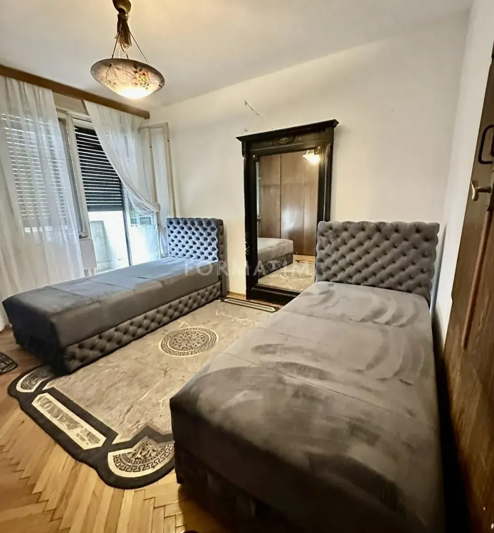 Izdavanje, dvosoban stan, 64m², Vračar Sve Podlokacije, Beograd