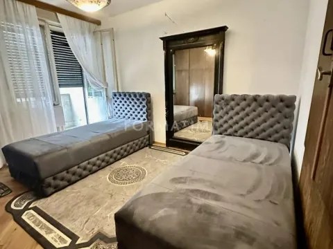 Rent, two bedroom apartment, 64m², Vračar Sve Podlokacije, Beograd - image 11