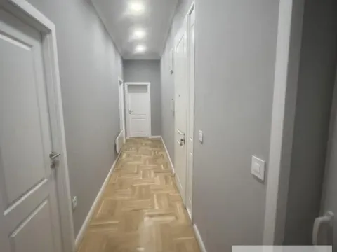 Rent, three bedroom apartment, 70m², Savski Venac, Beograd - image 2