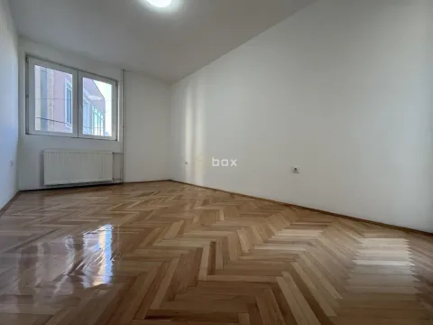 Prodaja, jednosoban stan, 38m², Dom zdravlja, Niš - image 6