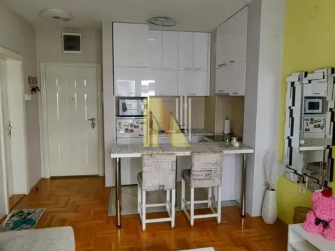 Izdavanje, jednosoban stan, 31m², Grbavica, Novi Sad Sve Podlokacije - image 6