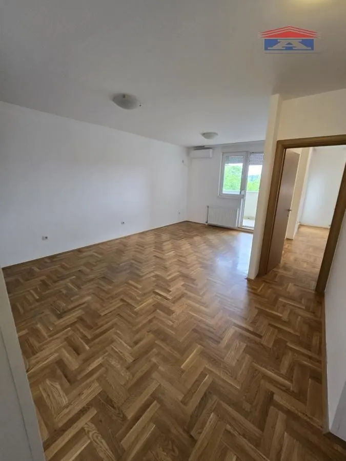 Prodaja, dvosoban stan, 53m², Bulevar patrijarha Pavla, Novi Sad Sve Podlokacije