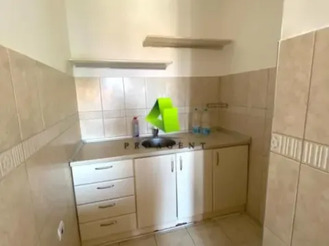 Izdavanje, trosoban stan, 72m², Medijana, Niš - image 8