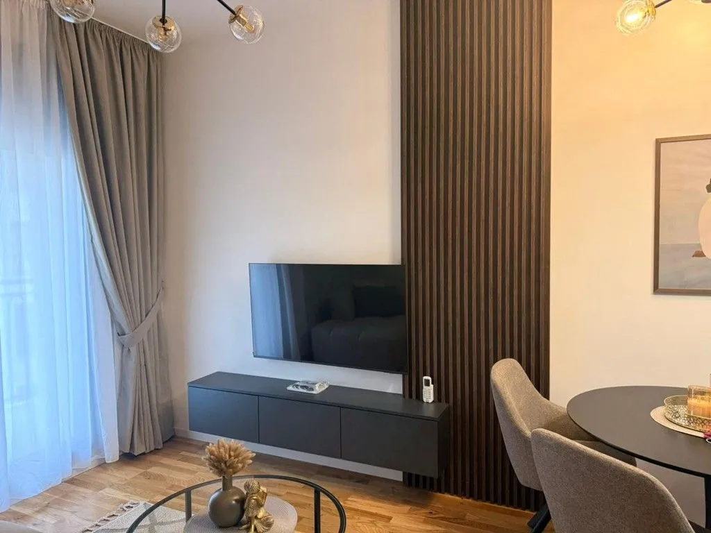 Prodaja, jednosoban stan, 37m², Tološi, Podgorica