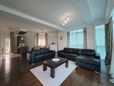 Prodaja, dvosoban stan, 89m², Bečići, Budva - image 21