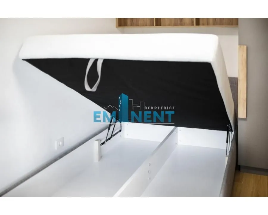 Rent, two bedroom apartment, 40m², Zemun Gornji Grad, Zemun Sve Podlokacije