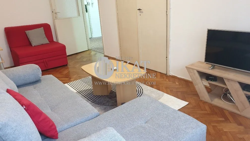 Izdavanje, dvosoban stan, 48m², Tašmajdan, Palilula Sve Podlokacije