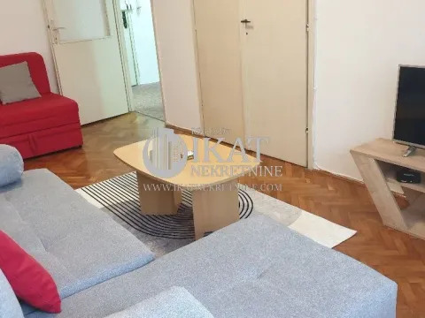 Izdavanje, dvosoban stan, 48m², Tašmajdan, Palilula Sve Podlokacije