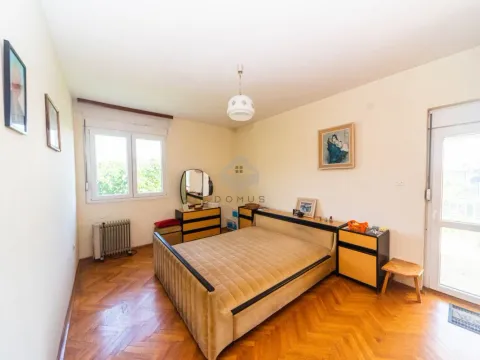 Prodaja, kuća, 320m², Zlatica, Podgorica - image 12