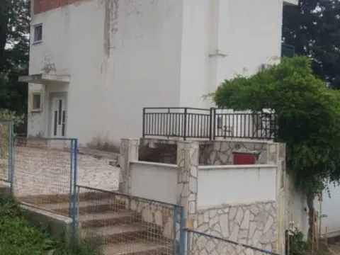 Sale, house, 250m², Šušanj, Bar - image 3