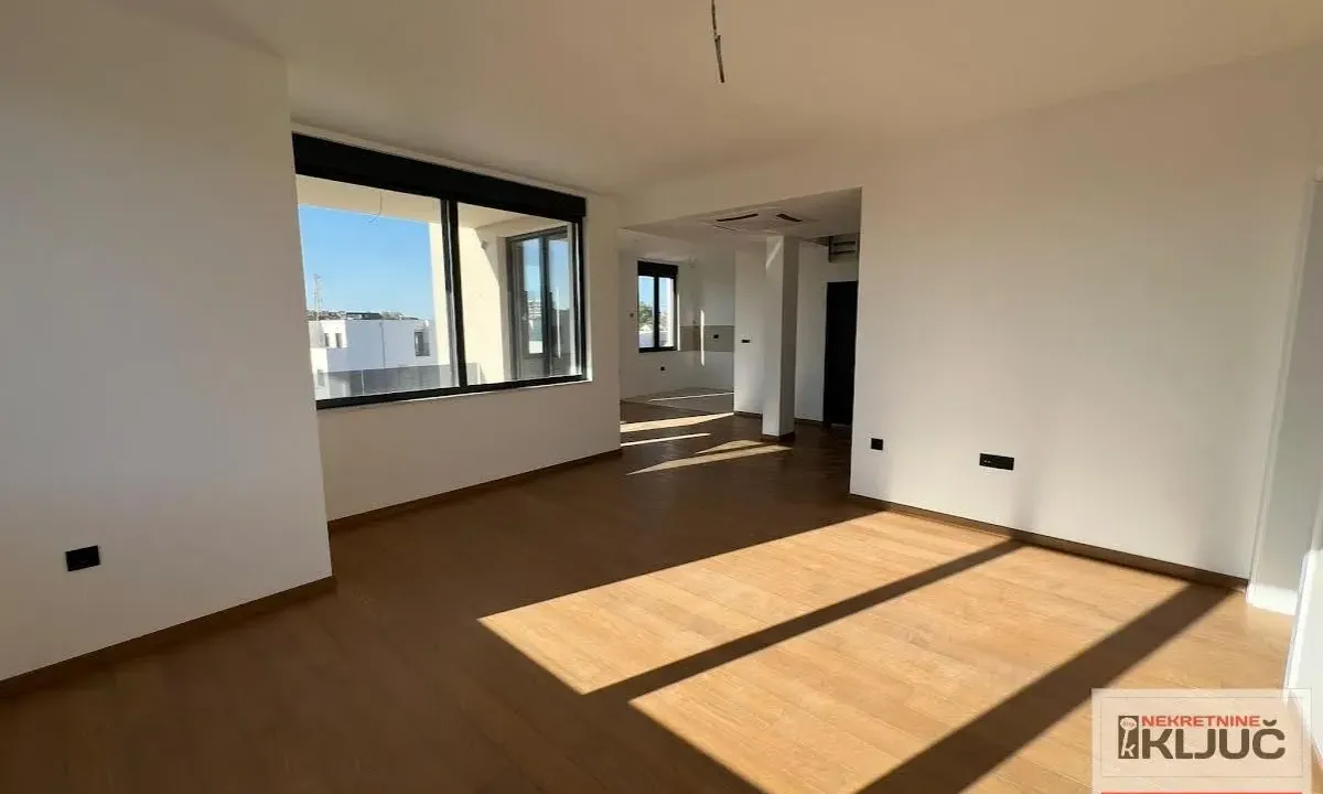 Sale, apartment, 142m², Telep, Novi Sad Sve Podlokacije