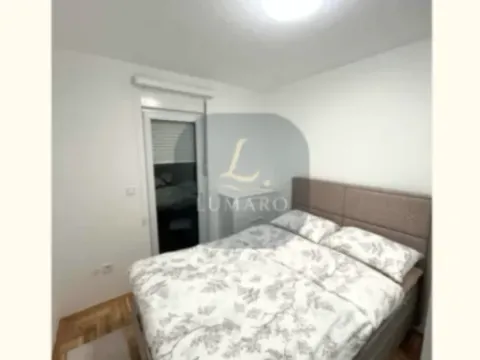 Izdavanje, jednosoban stan, 40m², City Kvart, Podgorica - image 4