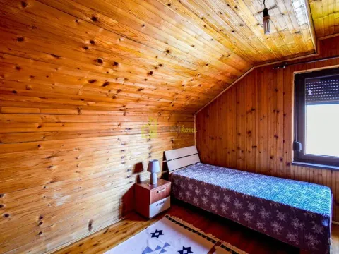 Sale, house, 370m², Tološi, Podgorica - image 34