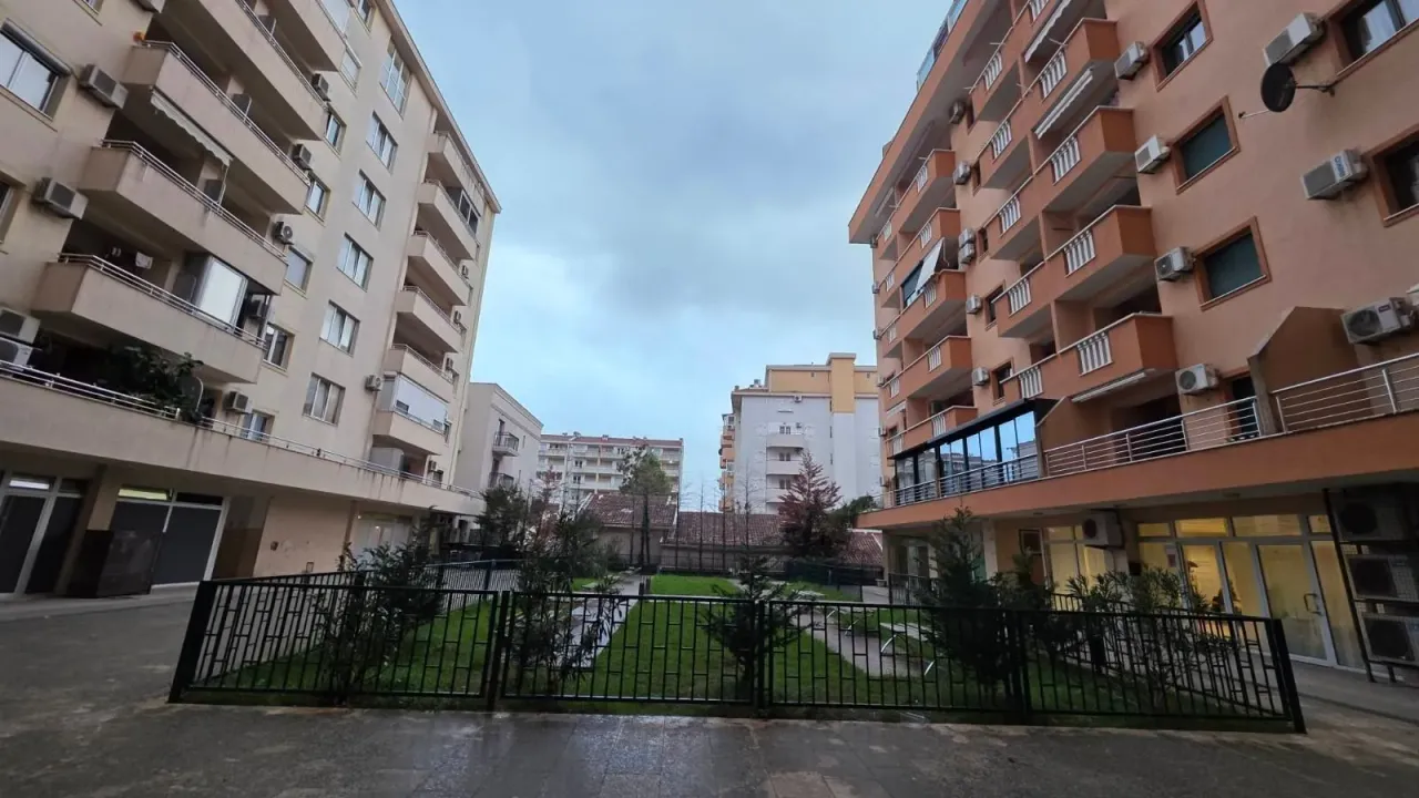 Sale, office space, 35m², Budva, Crna Gora