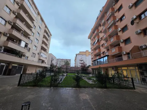 Sale, office space, 35m², Budva, Crna Gora - image 1