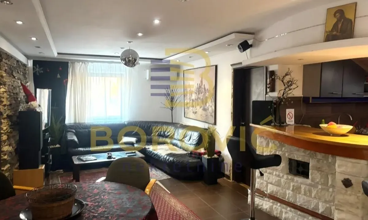 Rent, apartment, 115m², Kalenić Pijaca, Vračar Sve Podlokacije