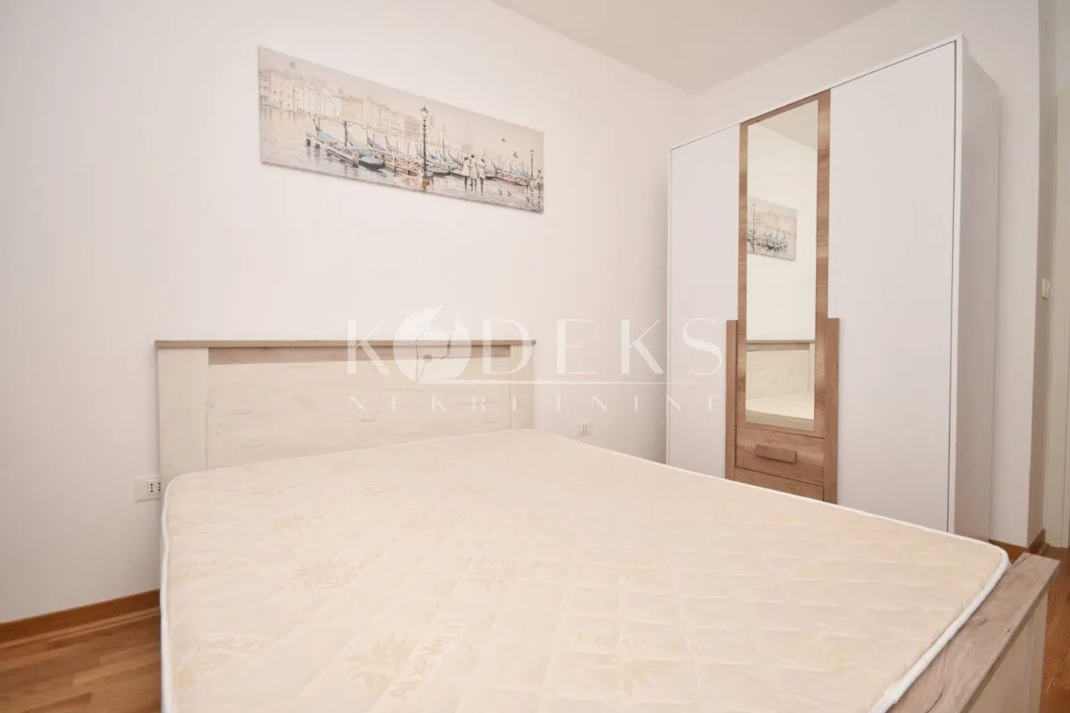 Rent, one bedroom apartment, 42m², City Kej, Podgorica