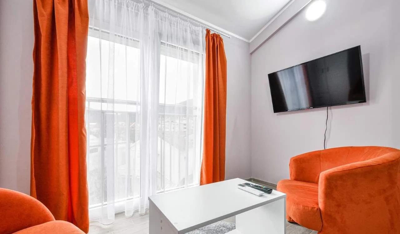 Prodaja, ugostiteljski objekat, 1256m², Podkošljun, Budva