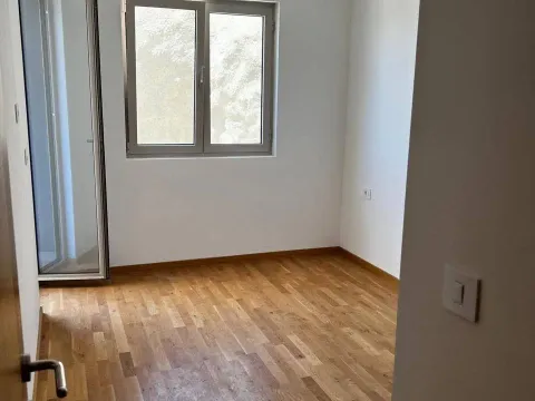 Sale, two bedroom apartment, 62m², Bečići, Budva - image 5