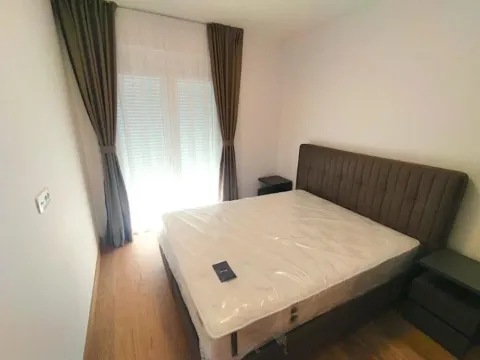 Izdavanje, dvosoban stan, 76m², City Kvart, Podgorica - image 6