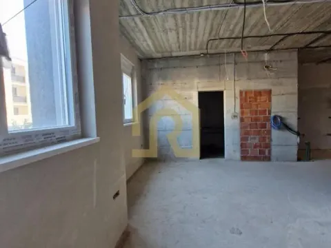 Izdavanje, poslovni prostor, 85m², Zemun Centar, Zemun Sve Podlokacije - image 5