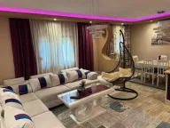 Izdavanje, kuća, 100m², Kakaricka Gora, Podgorica - image 9