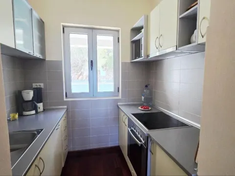 Sale, two bedroom apartment, 120m², Petrovac, Budva - image 7