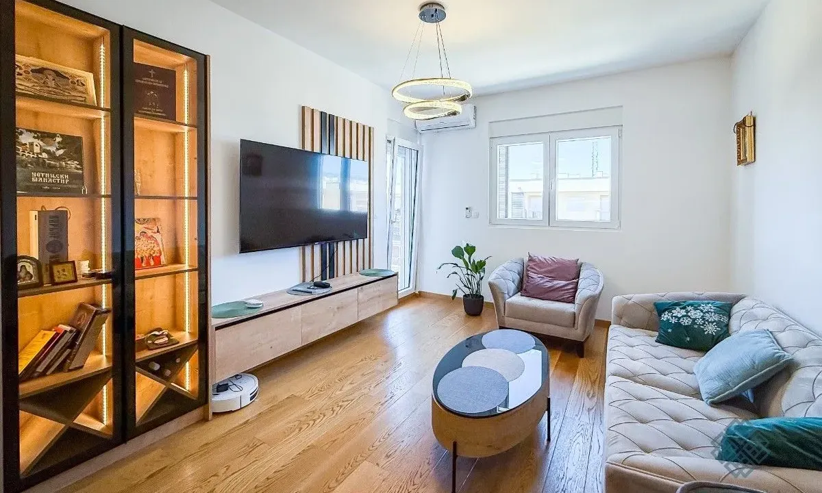 Prodaja, jednosoban stan, 45m², New City, Podgorica