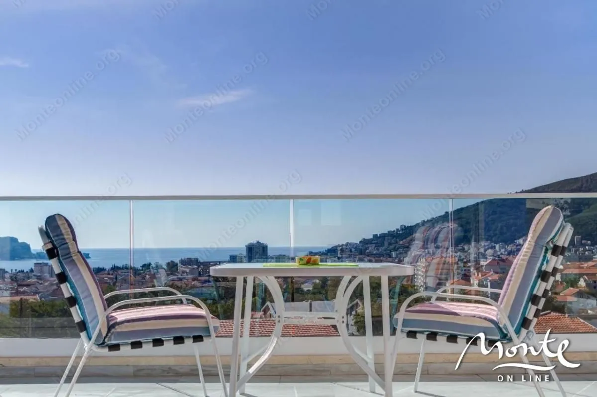 Sale, house, 329m², Centar, Budva