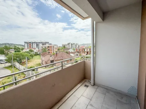 Sale, office space, 69m², Central Point, Podgorica - image 11