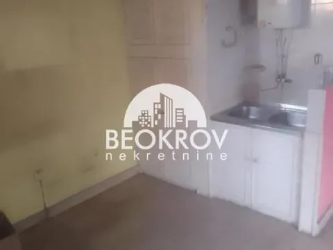 Sale, office space, 34m², Savski Venac, Beograd - image 2