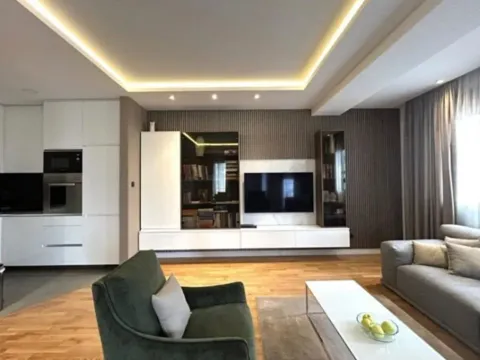 Izdavanje, dvosoban stan, 70m², Preko Morače, Podgorica - image 2