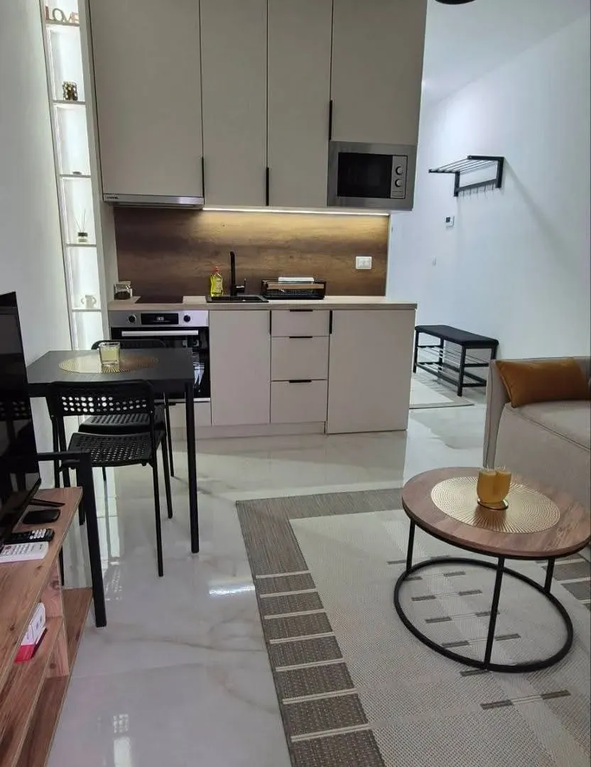 Rent, studio apartment, 25m², Čeluga, Bar