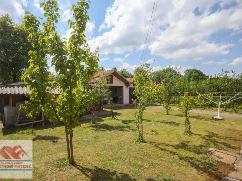 Sale, house, 300m², Kragujevac, Srbija - image 11