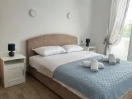 Izdavanje, trosoban stan, 100m², Gradiošnica, Tivat - image 6