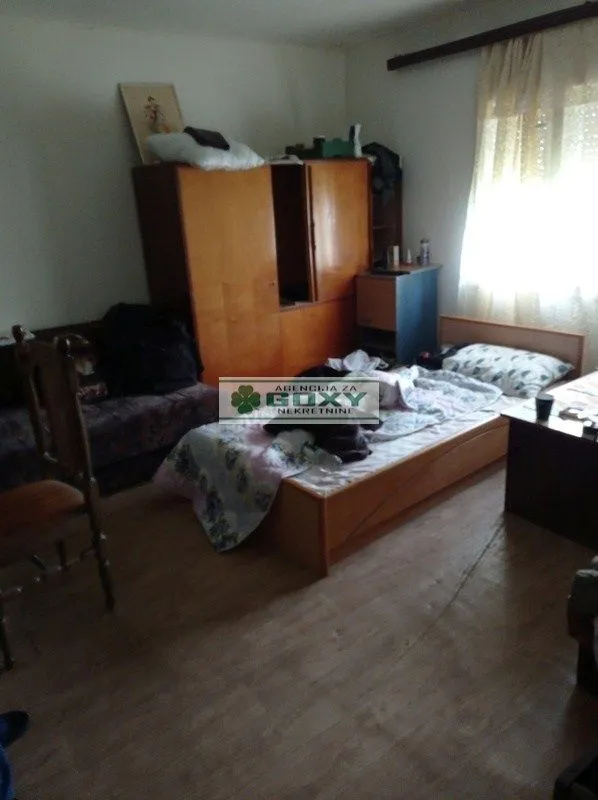 Prodaja, kuća, 180m², Beška, Inđija