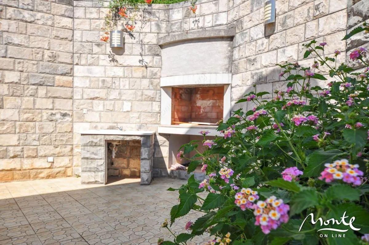Prodaja, kuća, 227m², Zelenika, Herceg Novi