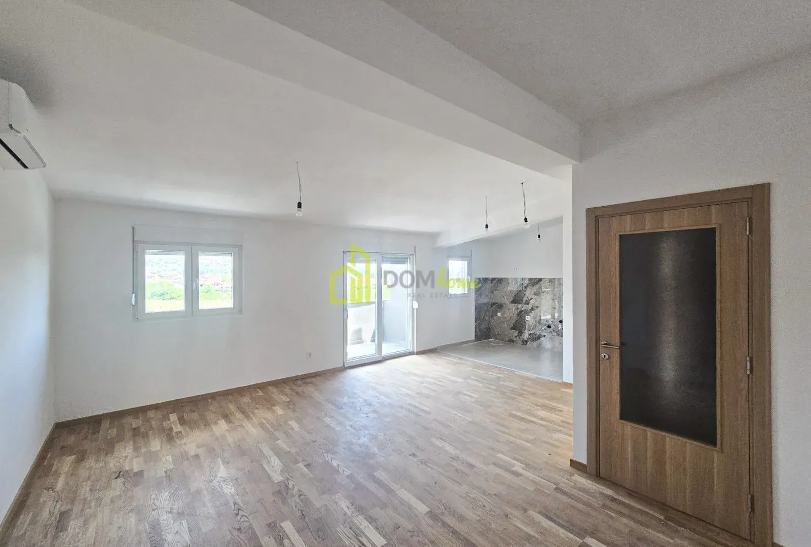 Prodaja, dvosoban stan, 84m², Zagorič, Podgorica