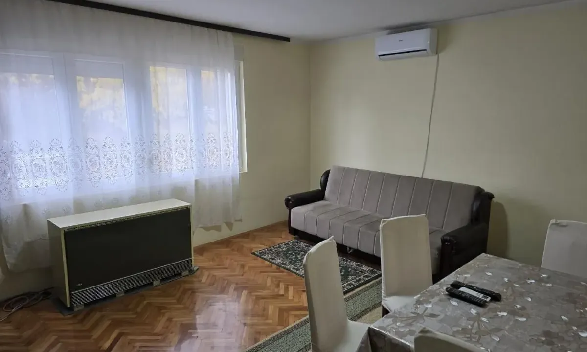 Izdavanje, dvosoban stan, 40m², Durlan, Niš