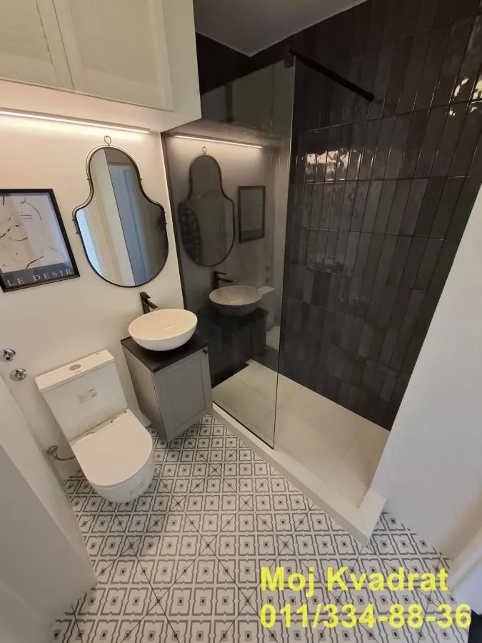 Prodaja, dvosoban stan, 68m², Zemun Meandri, Zemun Sve Podlokacije