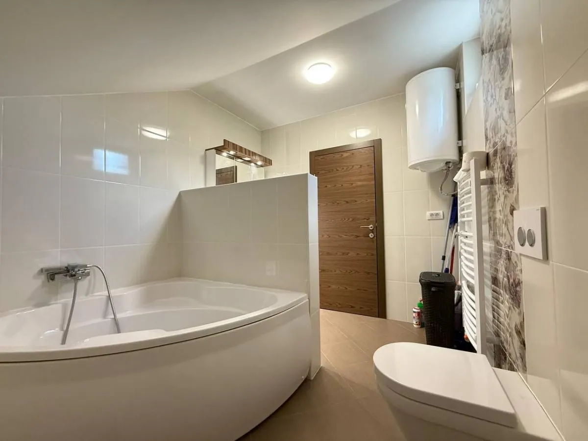 Sale, house, 443m², Petrovaradin, Novi Sad
