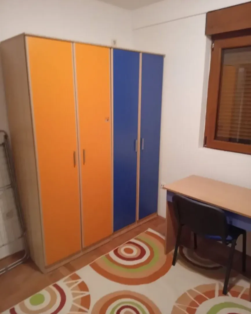 Izdavanje, trosoban stan, 80m², Stari Aerodrom, Podgorica