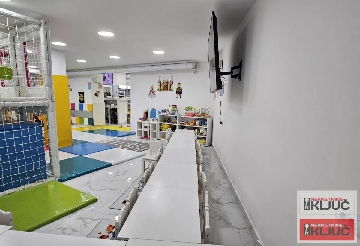 Rent, office space, 180m², Adice, Novi Sad Sve Podlokacije