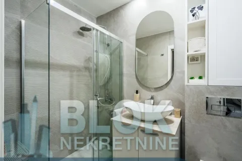 Rent, one bedroom apartment, 50m², Central Point, Podgorica - image 3