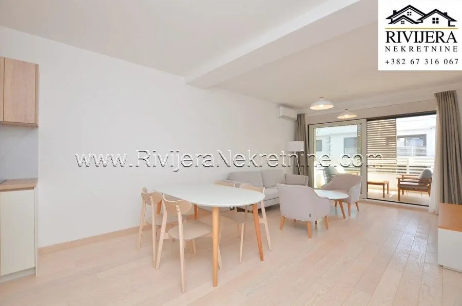 Sale, two bedroom apartment, 76m², Igalo, Herceg Novi