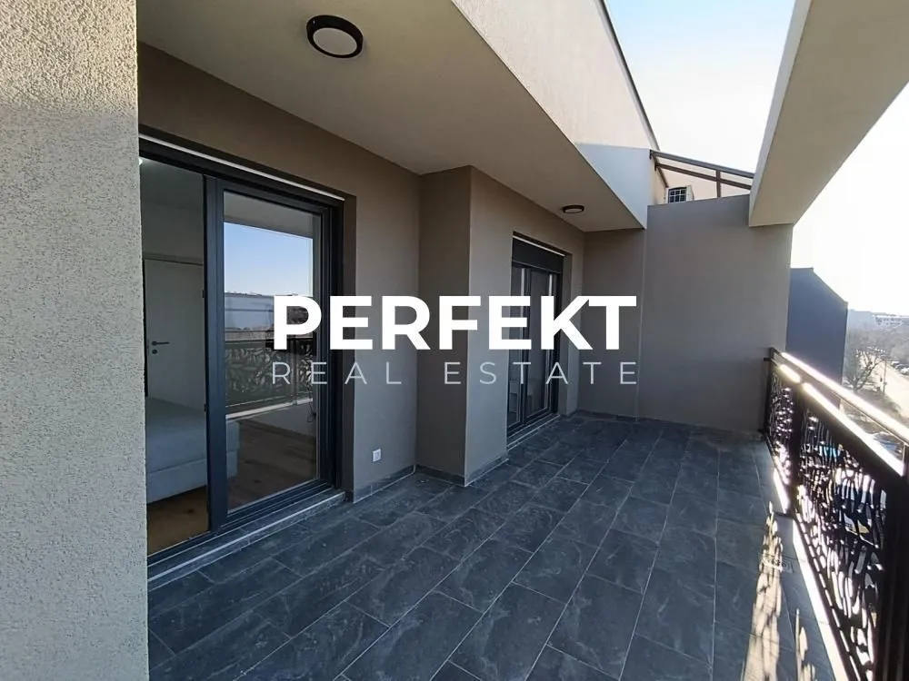 Izdavanje, trosoban stan, 80m², Kotež 1, Pančevo