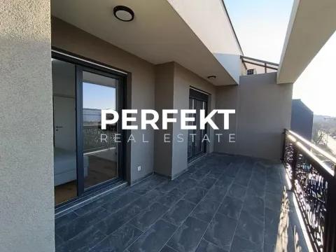 Izdavanje, trosoban stan, 80m², Kotež 1, Pančevo - image 1